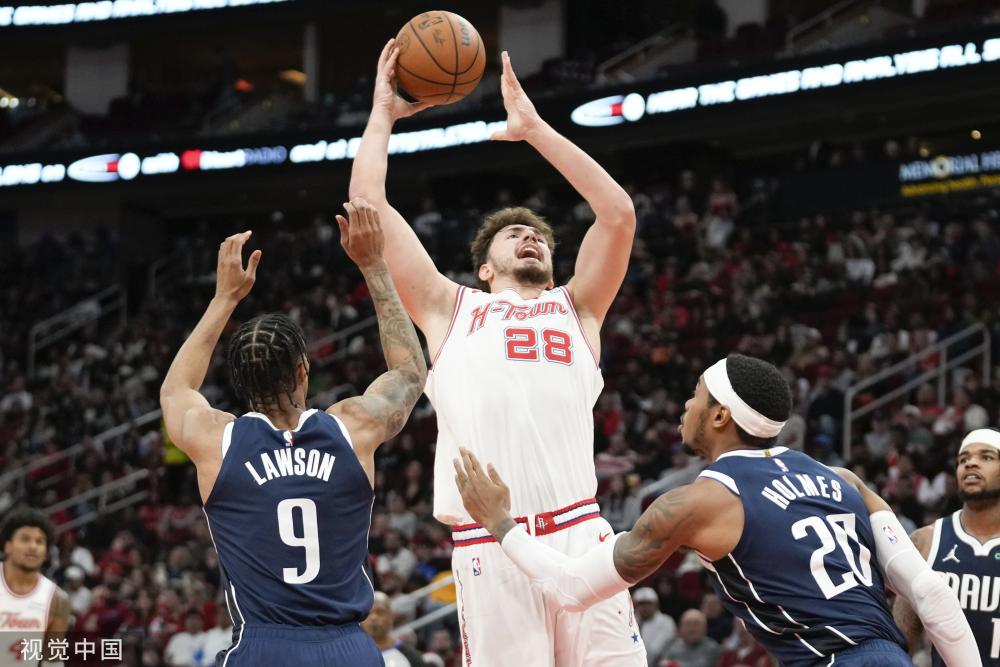 赛场上赢得 赛场上赢得